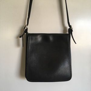 Black Coach flap crossbody purse K9C-9144